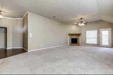 Private room/bath in McKinney
