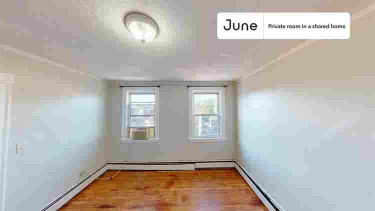 5 BR in Boston