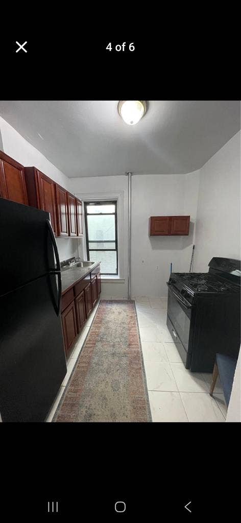 Small Room: 2 months sublet sep 1st