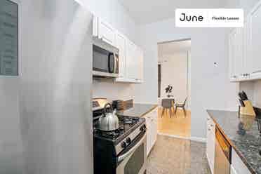 2 BR in New York City