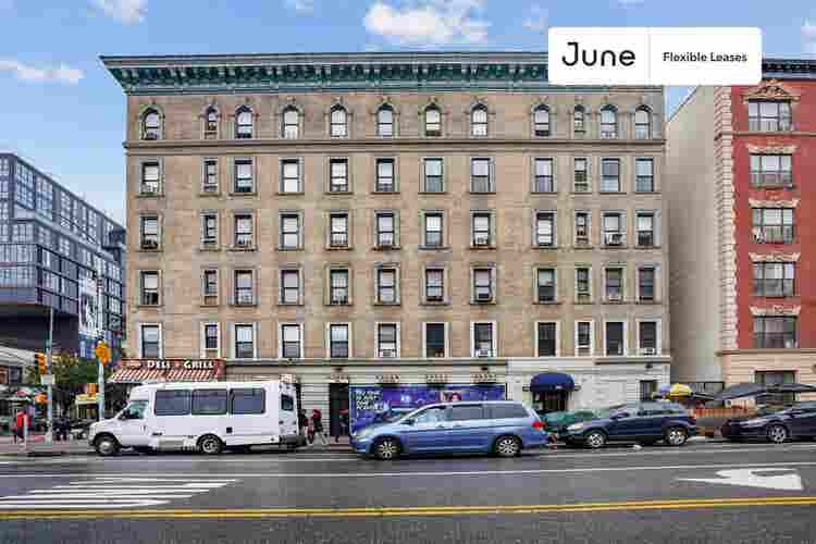 2 BR in New York City