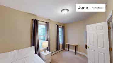 3 BR in Boston