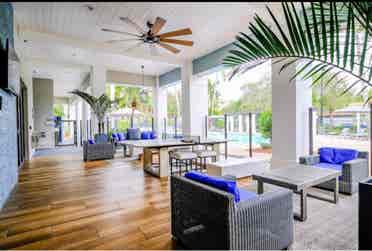 Looking for roommate in Sophia