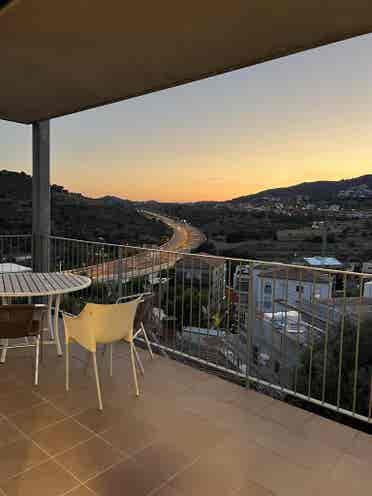 Habitación doble en piso atractivoo