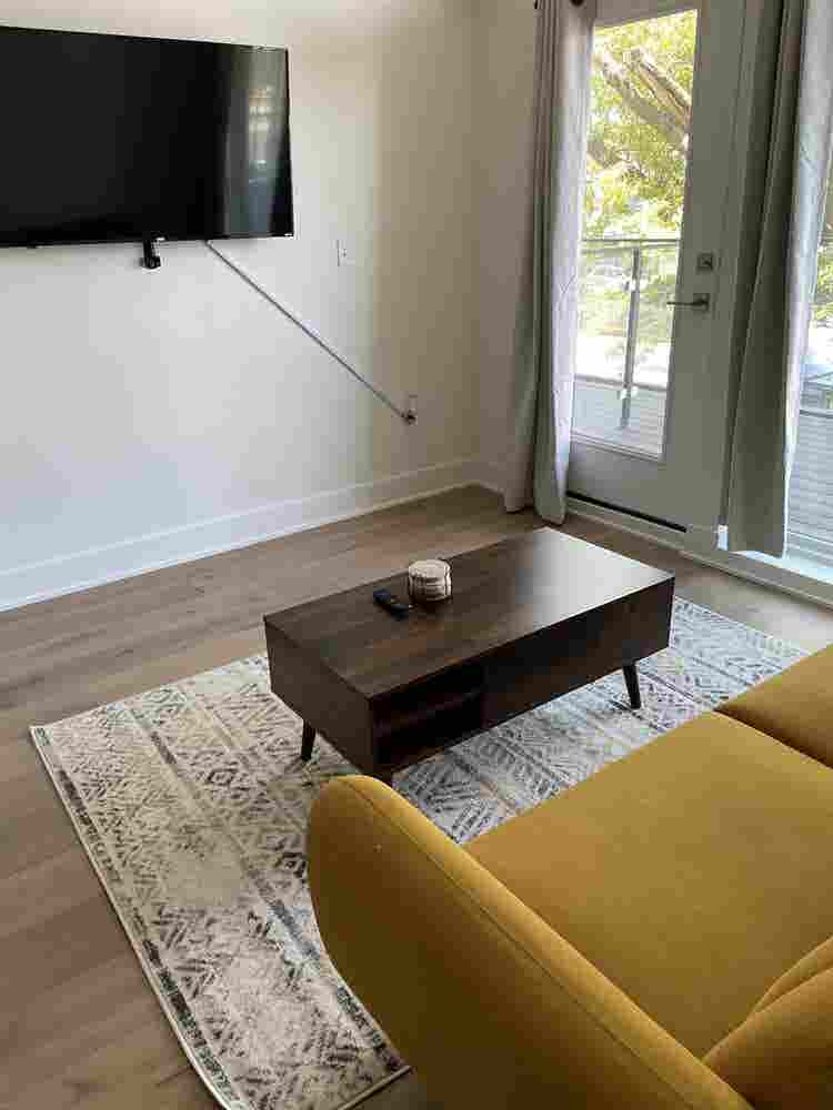 Upscale 1BR | Utilities Included