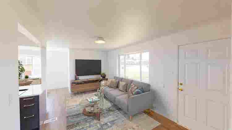 3 BR in Denver