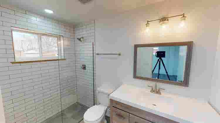 3 BR in Denver