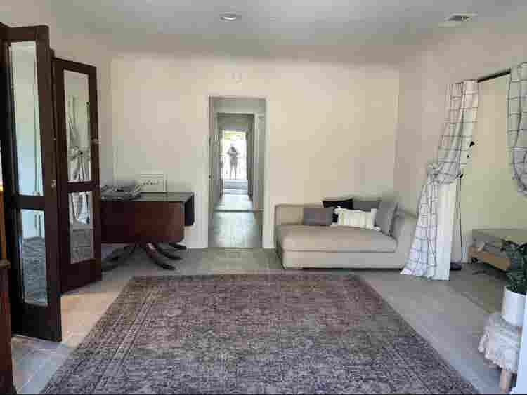 3 rooms for single/double start $