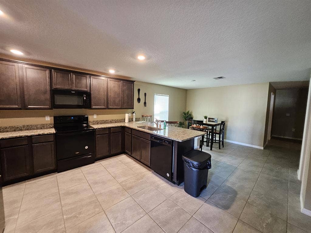 Master Bedroom!!!!