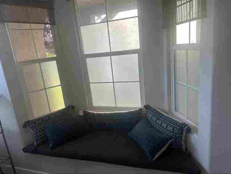 Room w/ private bath, utilities Inc