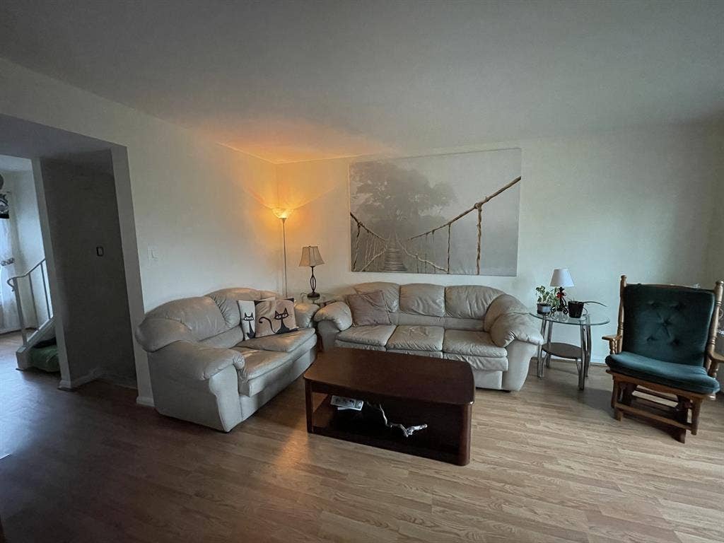 Large Private Room and Bathroom