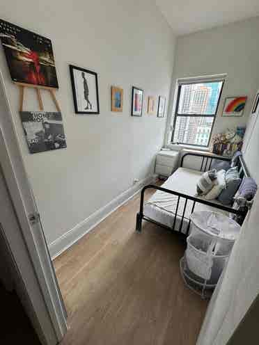 ✨Affordable Room in Midtown South✨