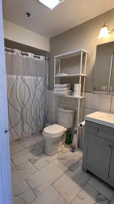 Rental room in West New York