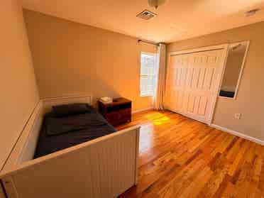 Rental room in West New York