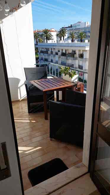 One bedroom  min from the beach!