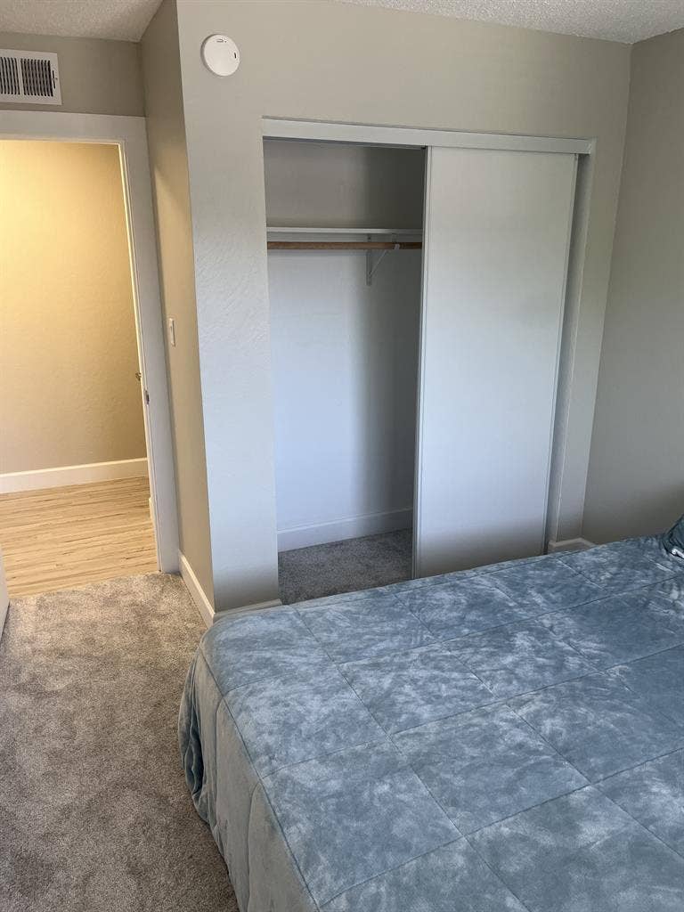 Remodeled condo room for rent
