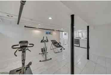 Spacious King Bedroom for Rent