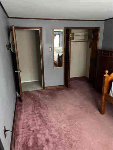 NE Philly Room for Rent