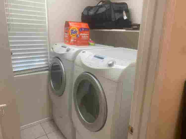Room for Rent in Estrella Mountain