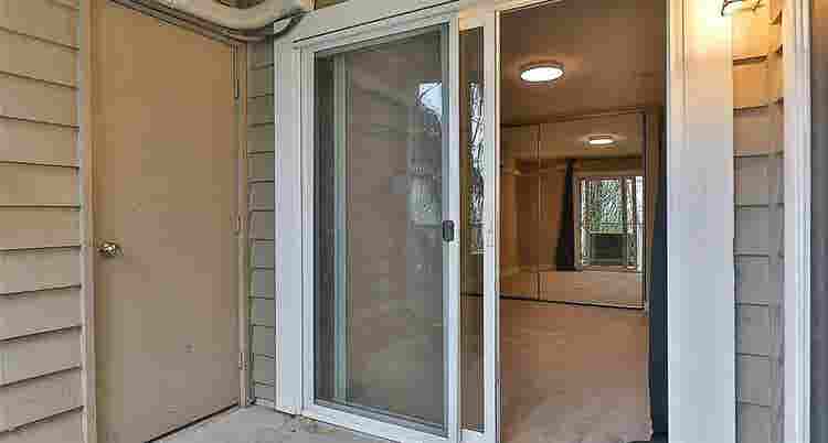 Bath Condo - Bellevue - $