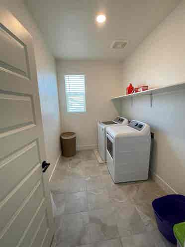 Lathrop Room for Rent