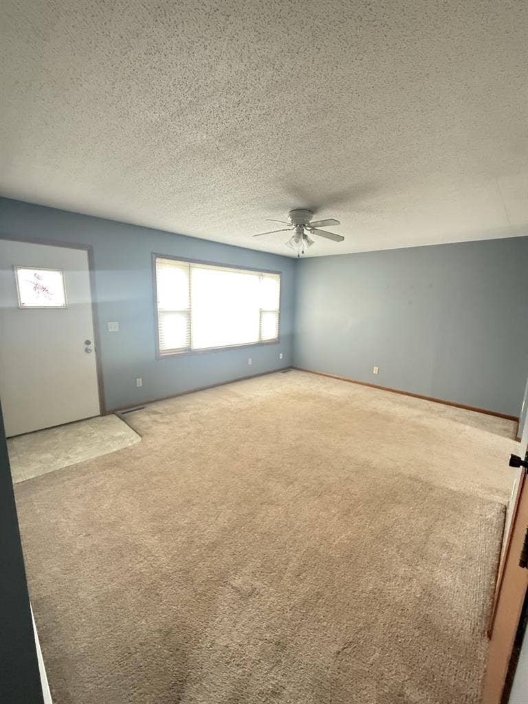 2 Rooms for rent