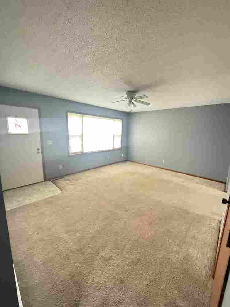 2 Rooms for rent