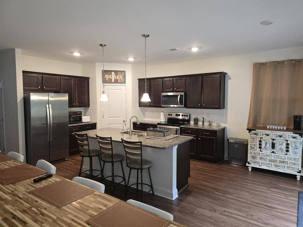 Room for rent with shared bathroom