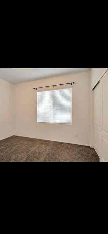Room for Rent, Pet Friendlyy