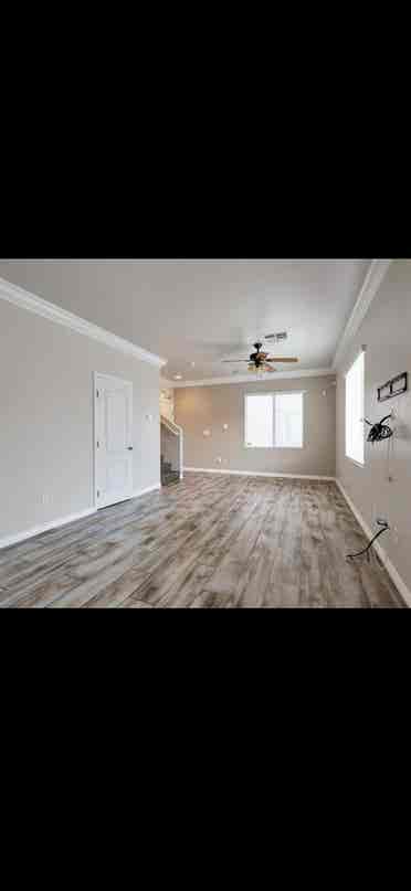 Room for Rent, Pet Friendlyy