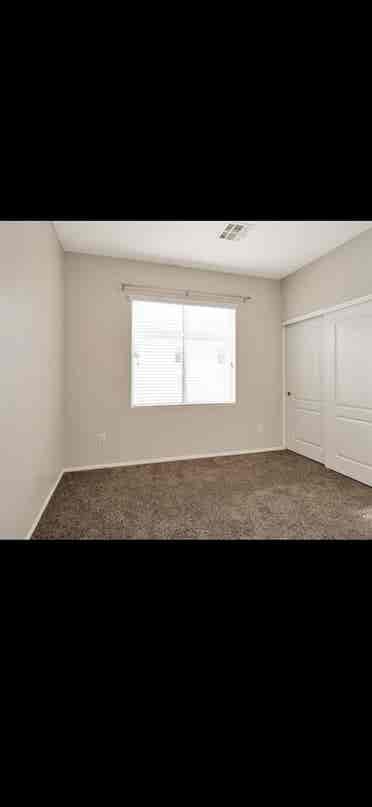 Room for Rent, Pet Friendlyy