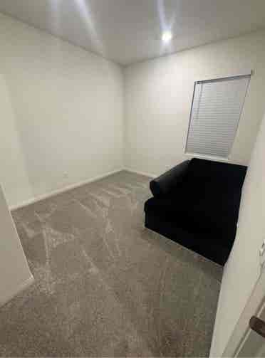 Room for rent in single family home