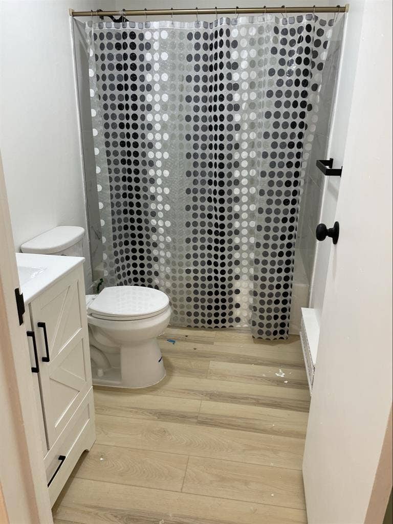 Newly renovated 1 bedroom condo