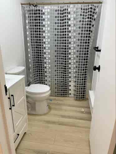 Newly renovated 1 bedroom condo