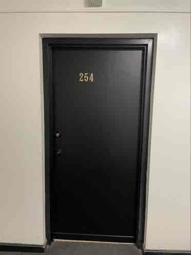 Newly renovated 1 bedroom condo
