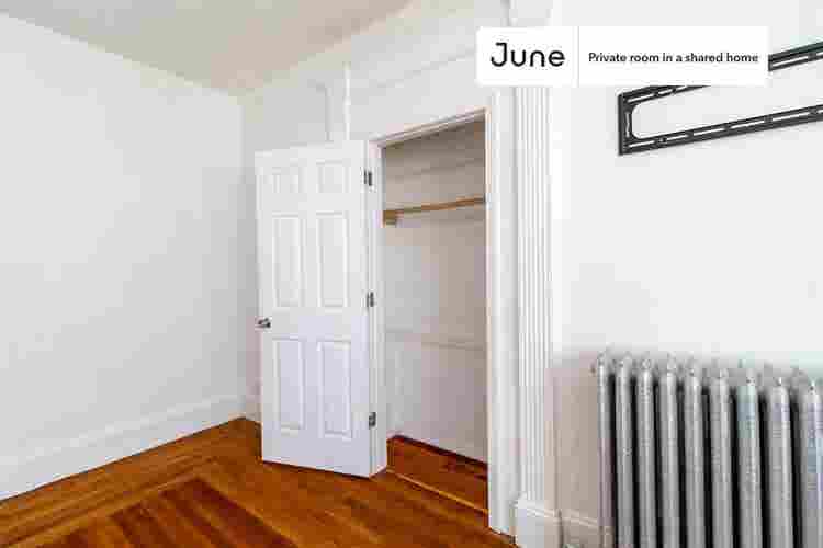 5 BR in Boston