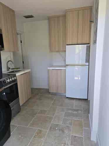 Efficency for rent