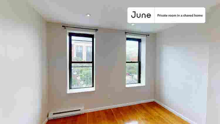 3 BR in New York City