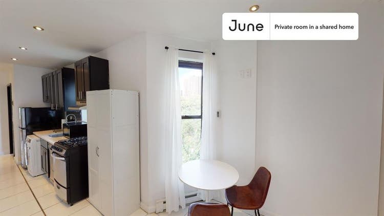 3 BR in New York City