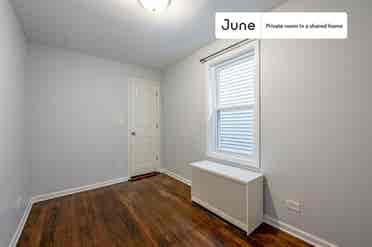 3 BR in Chicago