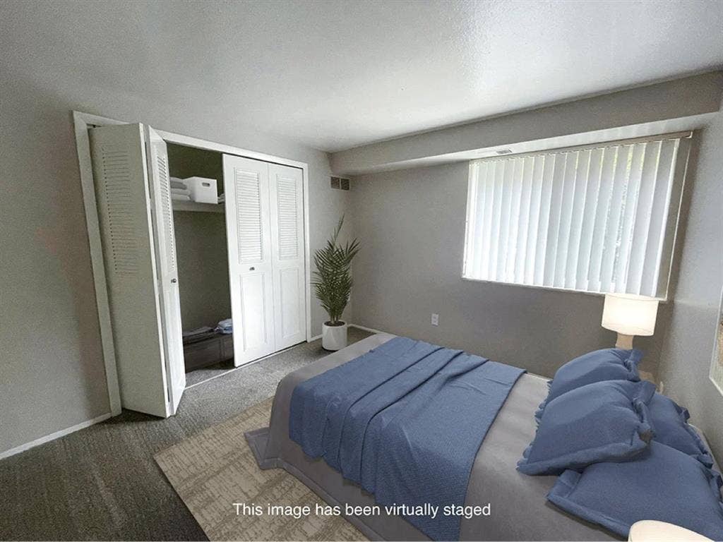 Quiet, Peaceful Room for Rent!