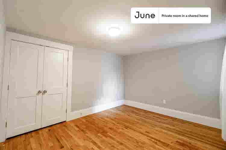 4 BR in Boston