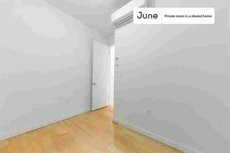 4 BR in New York City