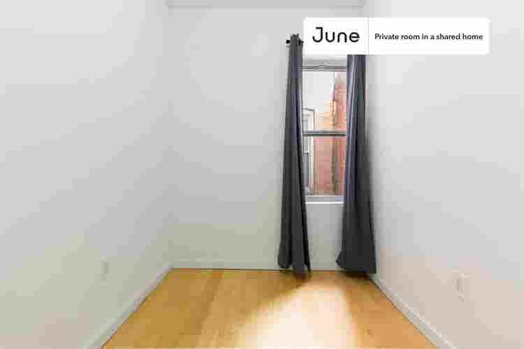 4 BR in New York City