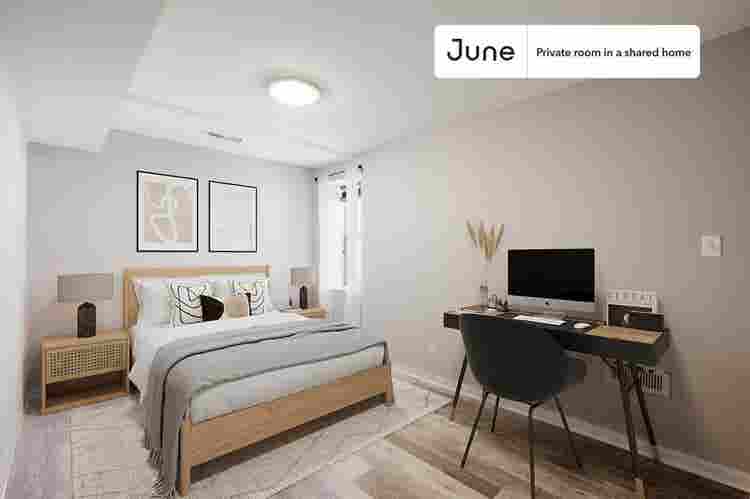 3 BR in Chicago