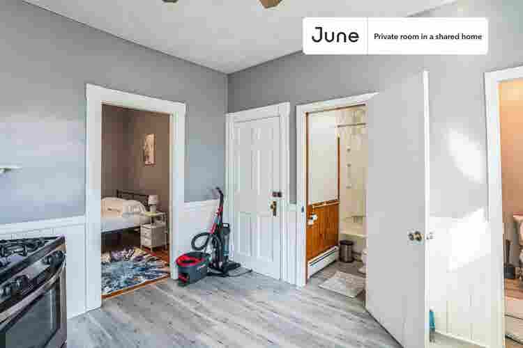 4 BR in Boston