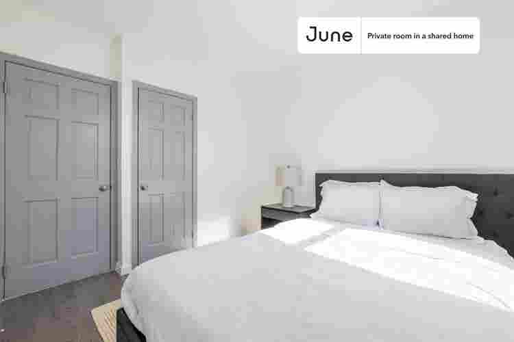 4 BR in New York City