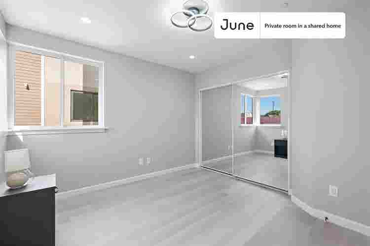 5 BR in Los Angeles