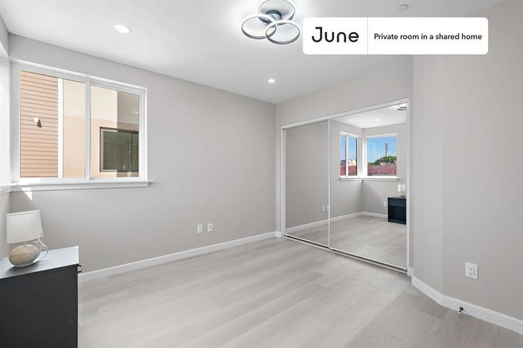 5 BR in Los Angeles