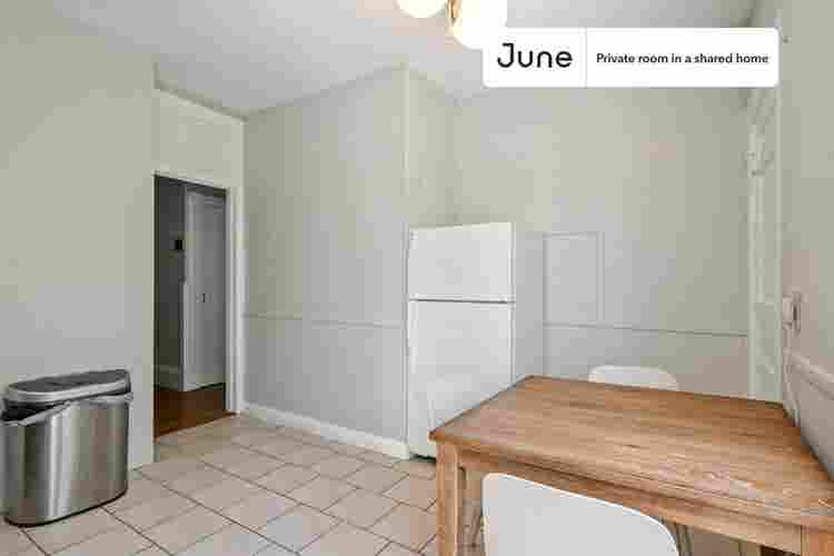 4 BR in Boston